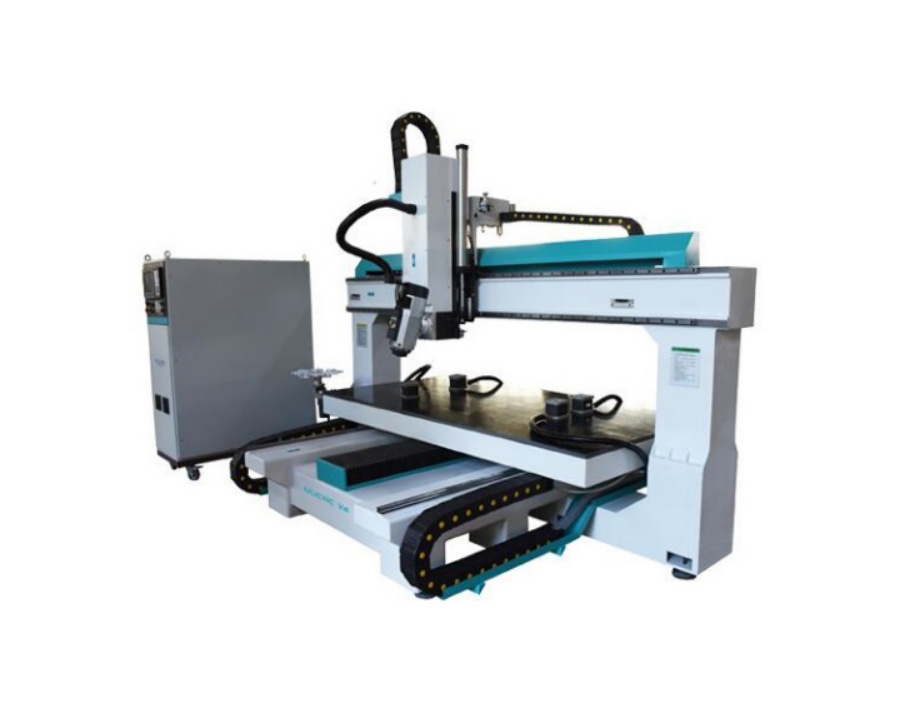 四轴加工中心（xīn）